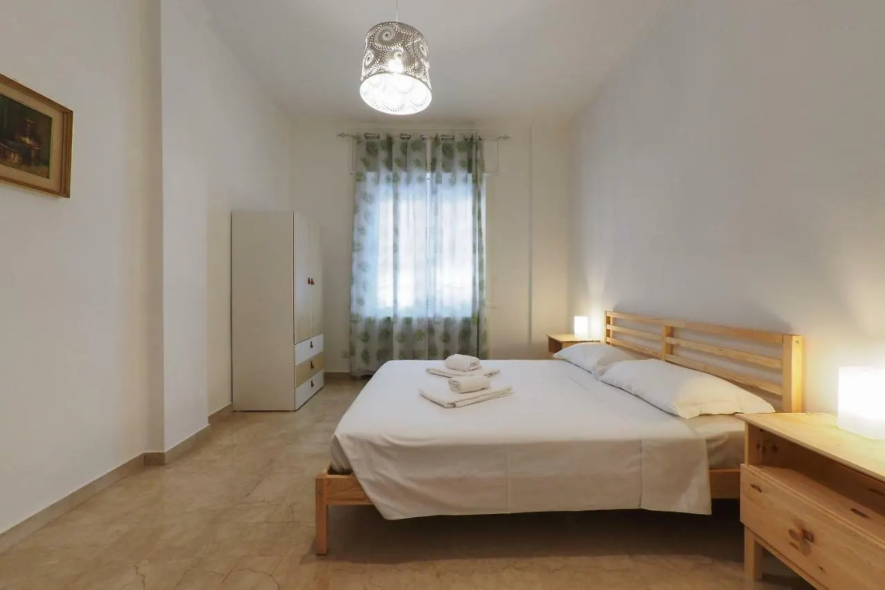 Gioia Flat Apartment Milan Italy
